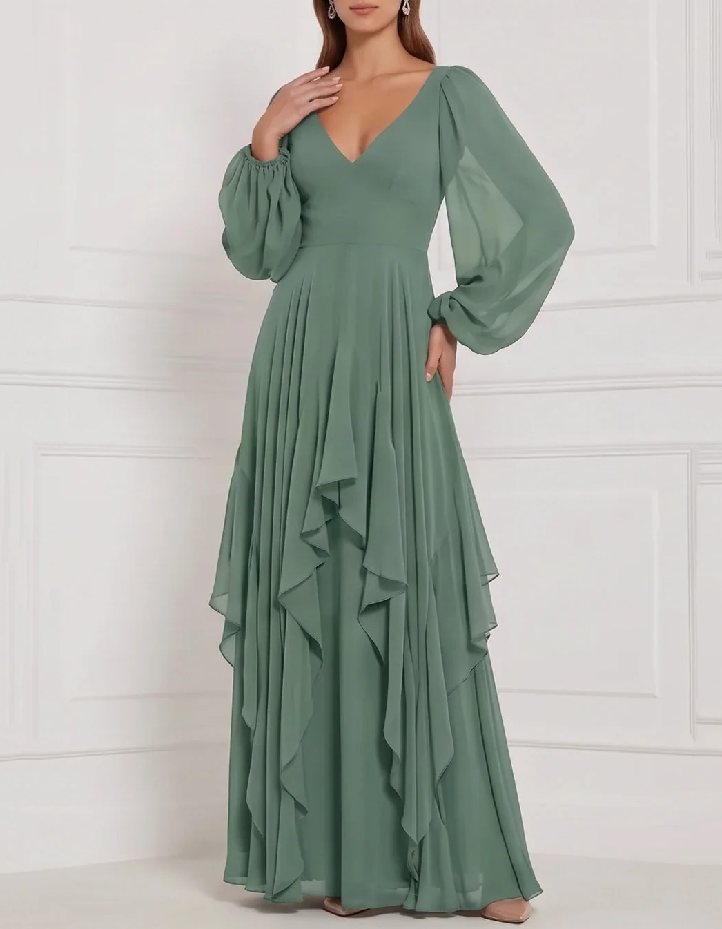 Vestido largo de gasa con escote en V, mangas abullonadas largas, volantes y corte evasé