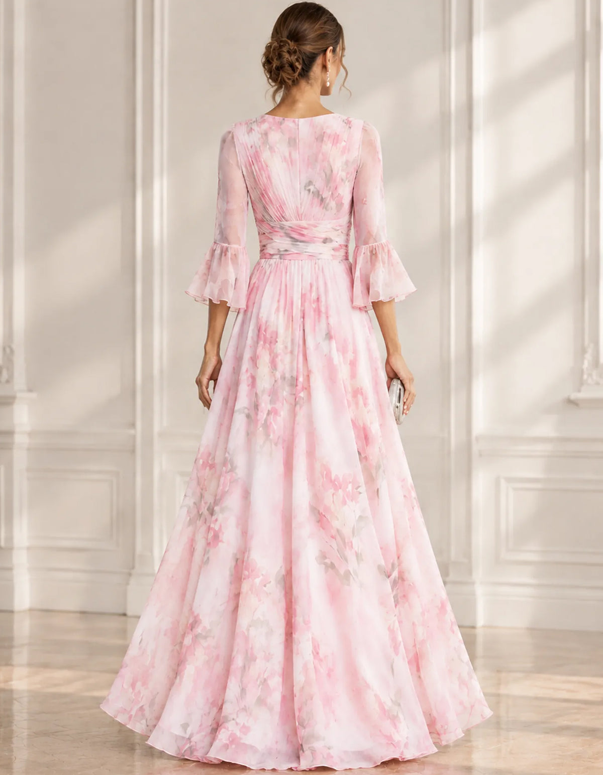 Maxijurk van chiffon met roze aquarel-bloemenprint, V-hals en 3/4-klokmouwen