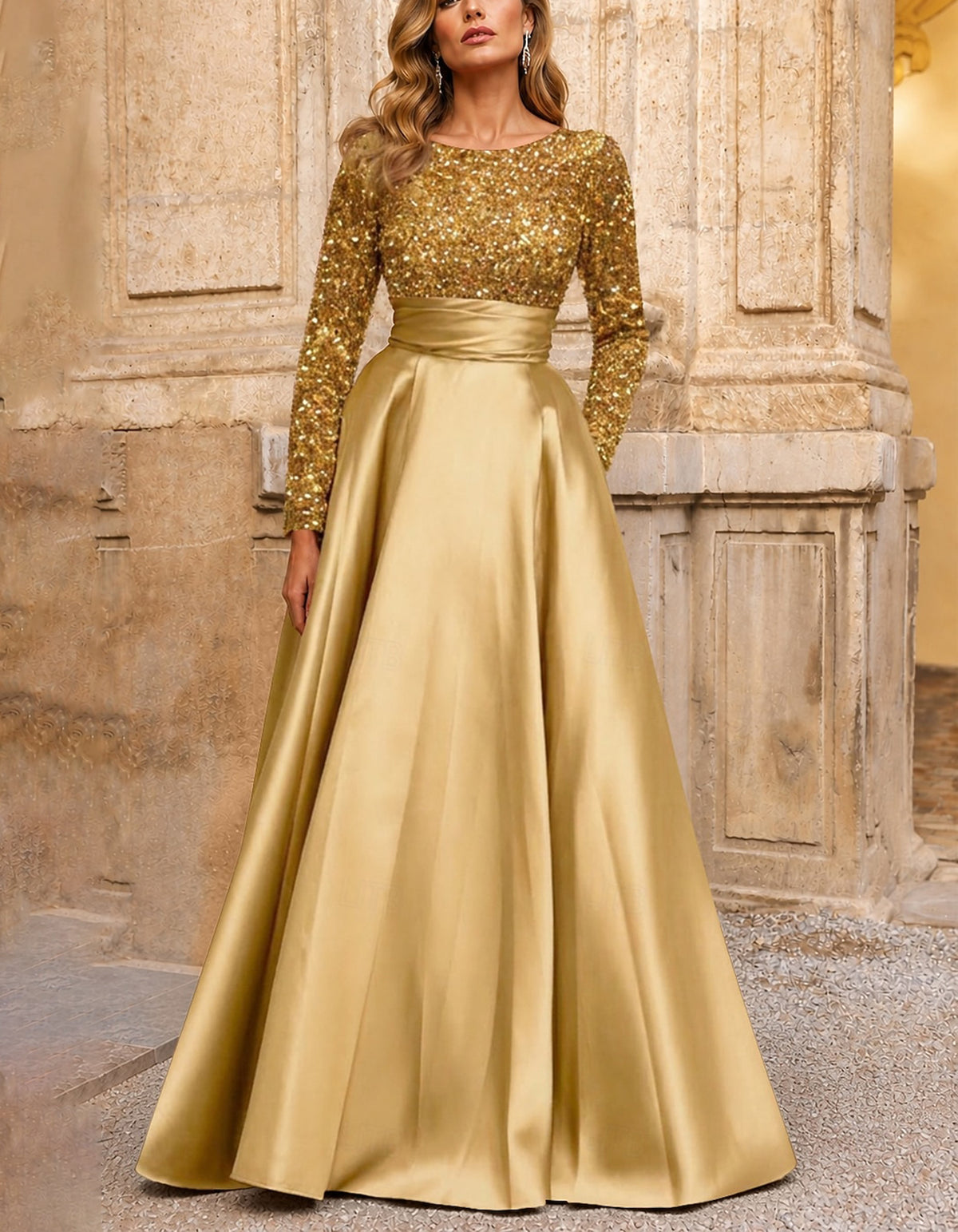Rotes A-Linien-Maxikleid mit Rundhalsausschnitt, Paillettenbesatz am Oberteil und Satin