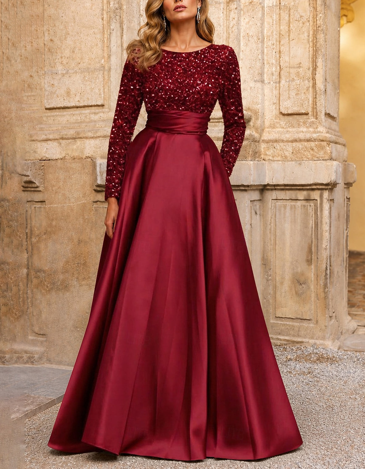 Vestido maxi de cetim com corpete de lantejoulas, decote redondo e corte em linha A, vermelho