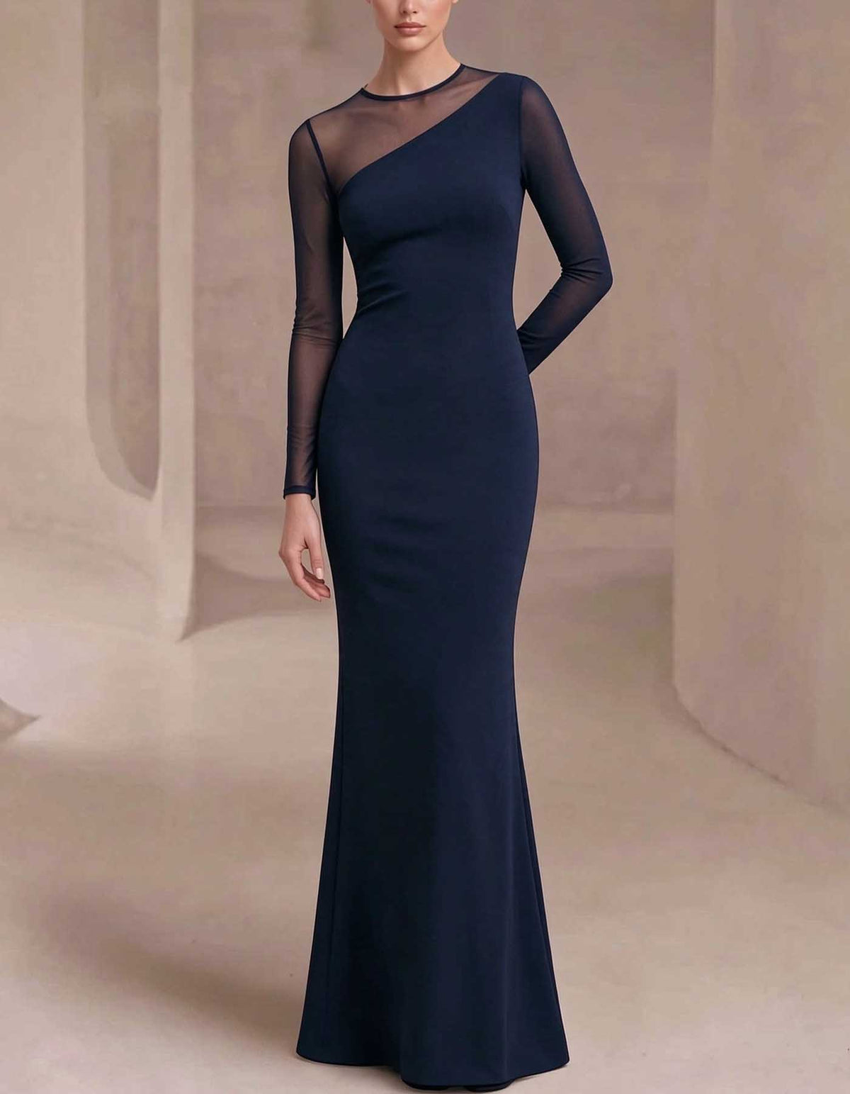 Vestido maxi justo, de mangas compridas, com painel assimétrico em malha transparente