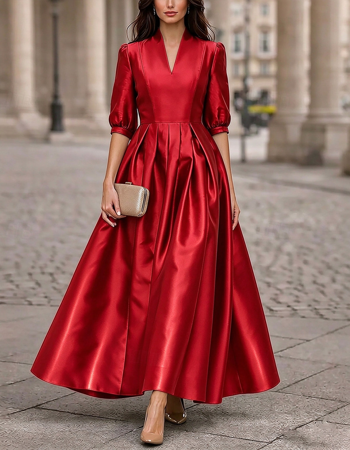 Robe longue en satin unie à col en V