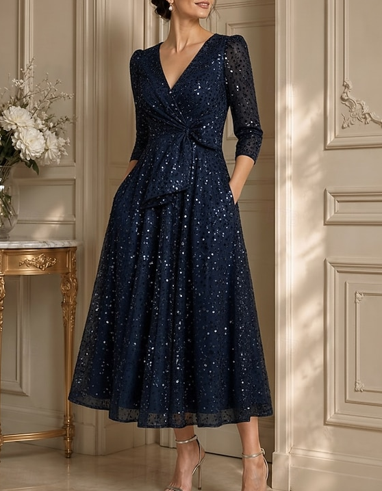 Vestido de noite midi evasé em tule com lantejoulas, decote em V e mangas 3/4