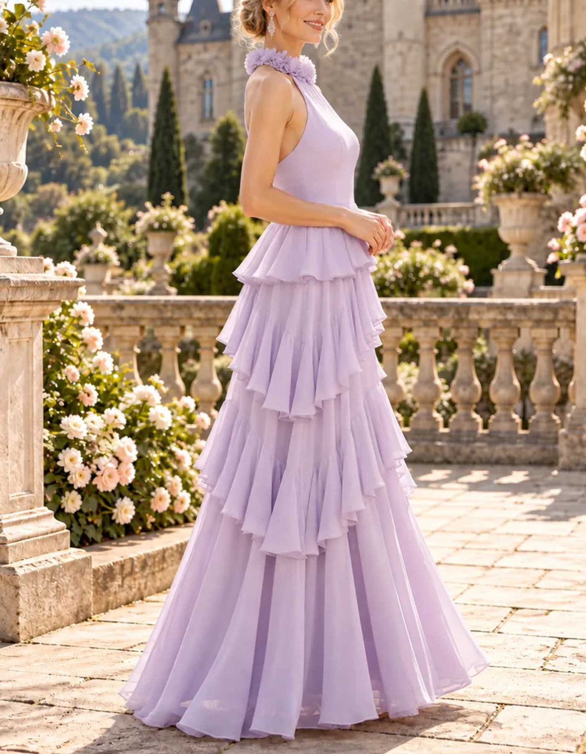 Maxi-jurk van chiffon met halterhals, 3D-bloemen en laagjes