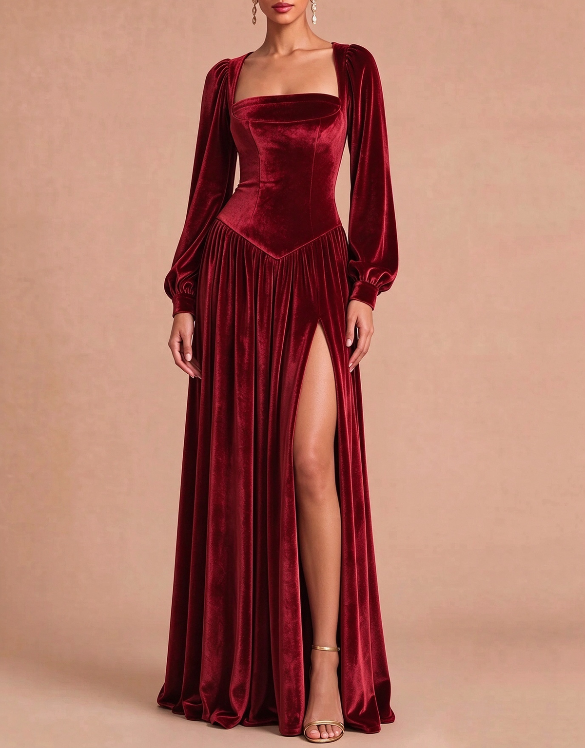 Vestido largo de noche de terciopelo, corte evasé, con escote cuadrado y mangas largas abullonadas