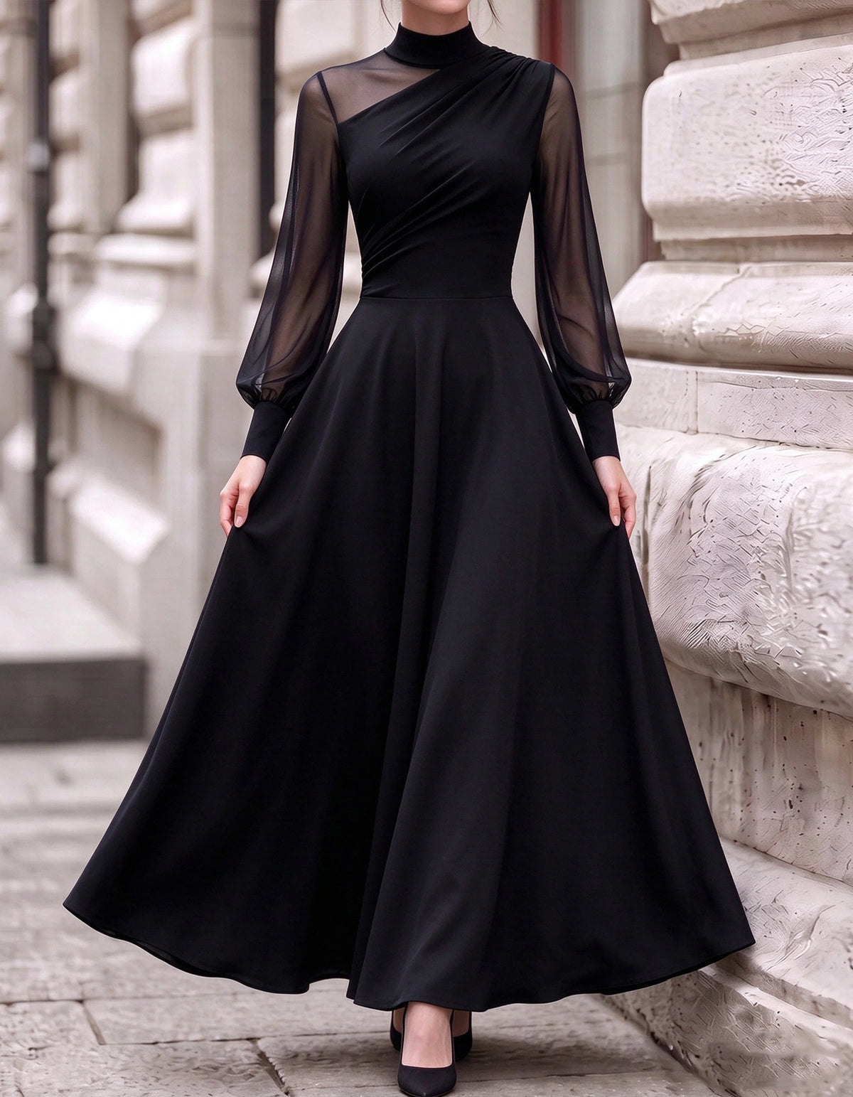Schwarzes Maxikleid mit Stehkragen und Mesh-Einsätzen