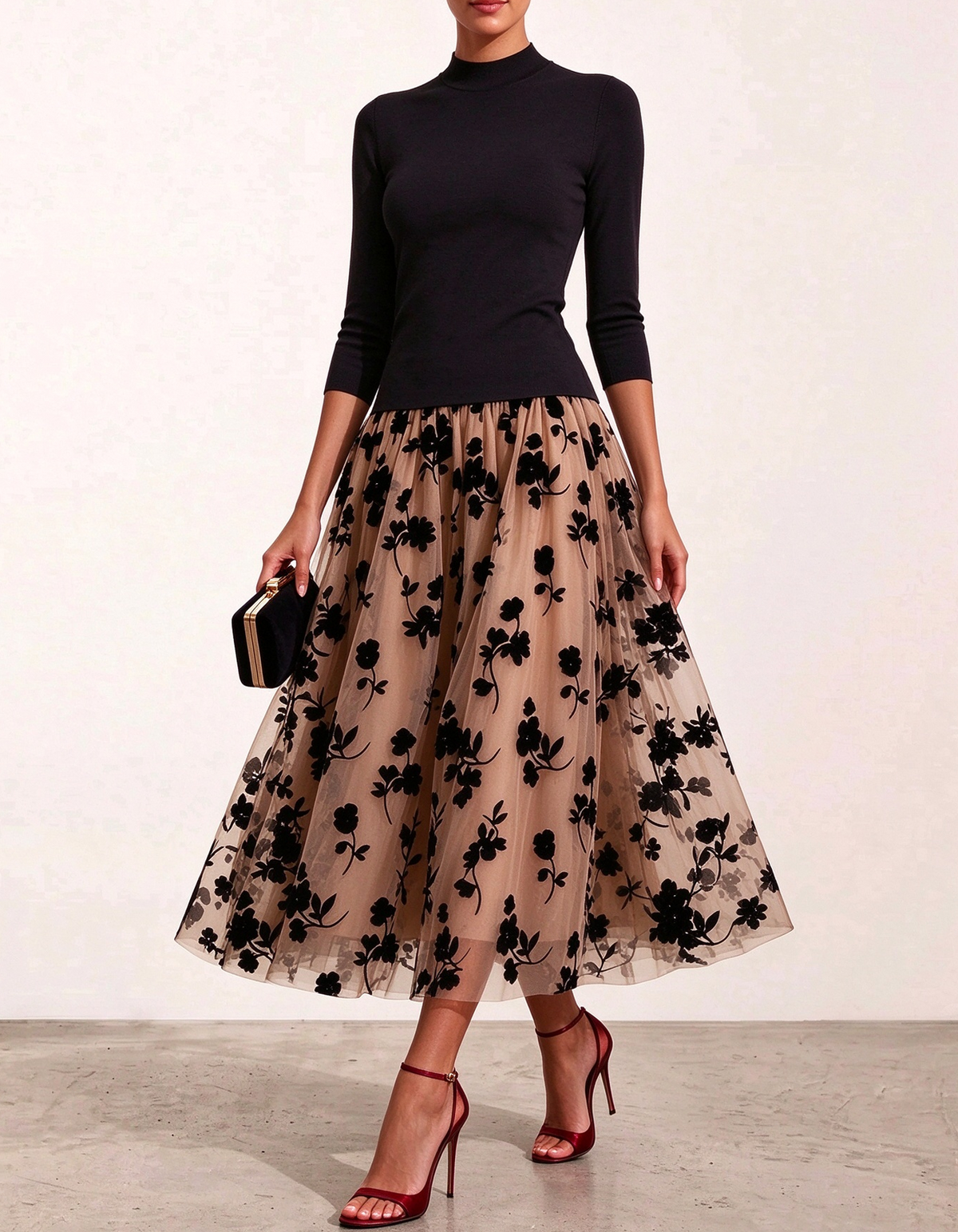Midi-jurk van tule met bloemen, hoge hals en 3/4-mouwen