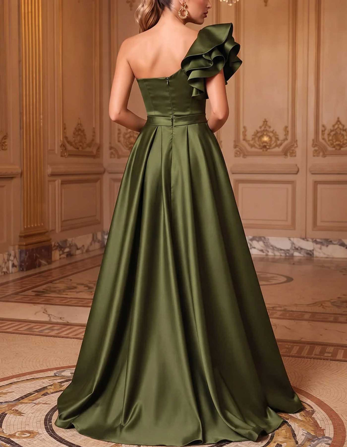 Satin-Maxikleid in A-Linie in Olivgrün mit One-Shoulder-Träger und Rüschen