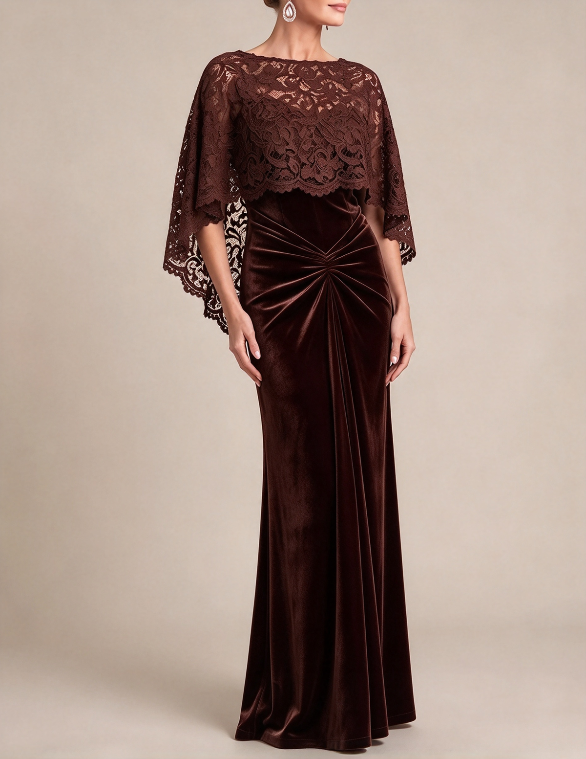 Robe longue sirène en velours avec capelet en dentelle et col rond