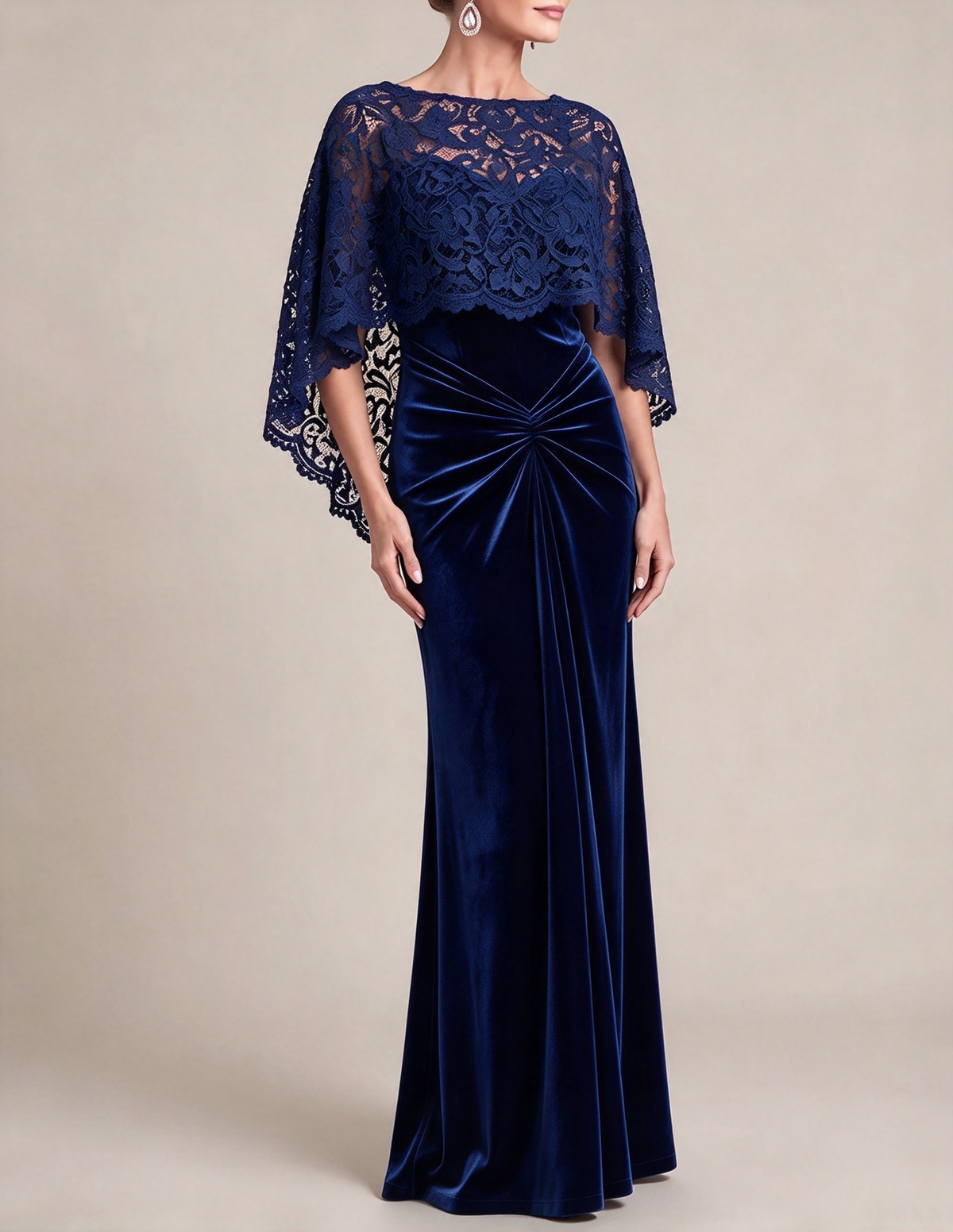 Robe longue sirène en velours avec capelet en dentelle et col rond
