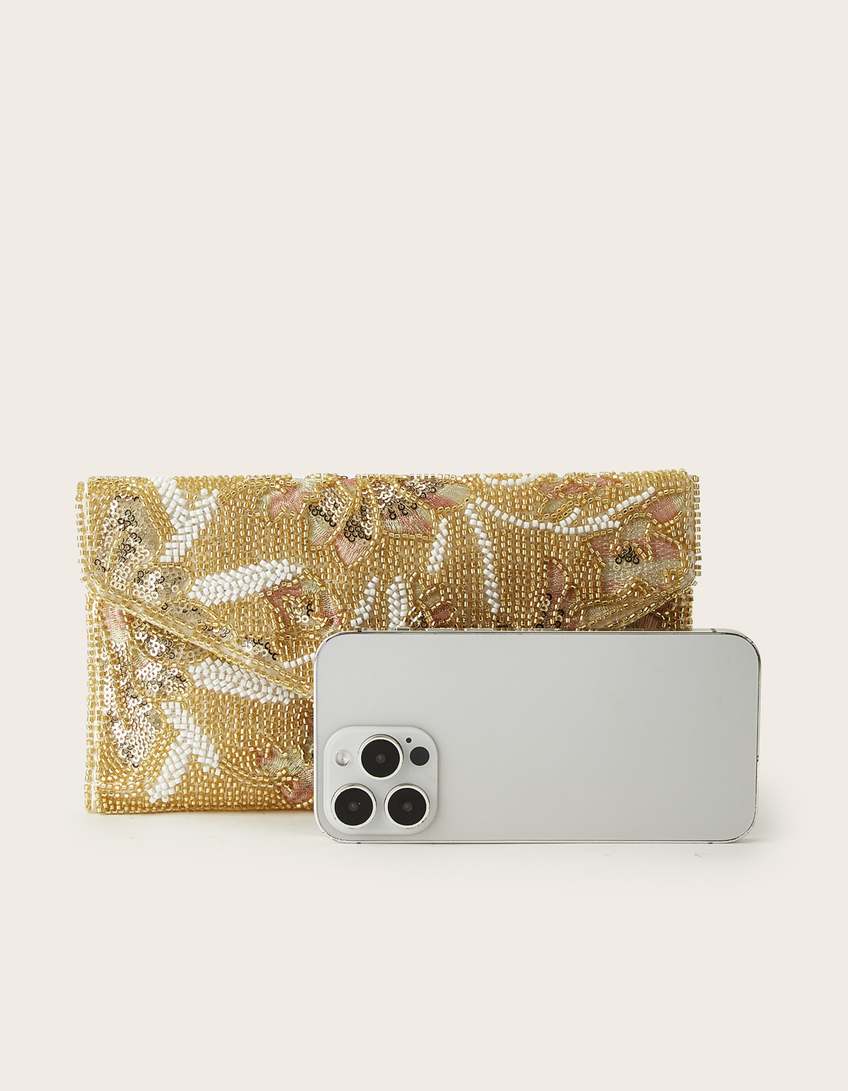 Clutch de noite dourada com contas florais