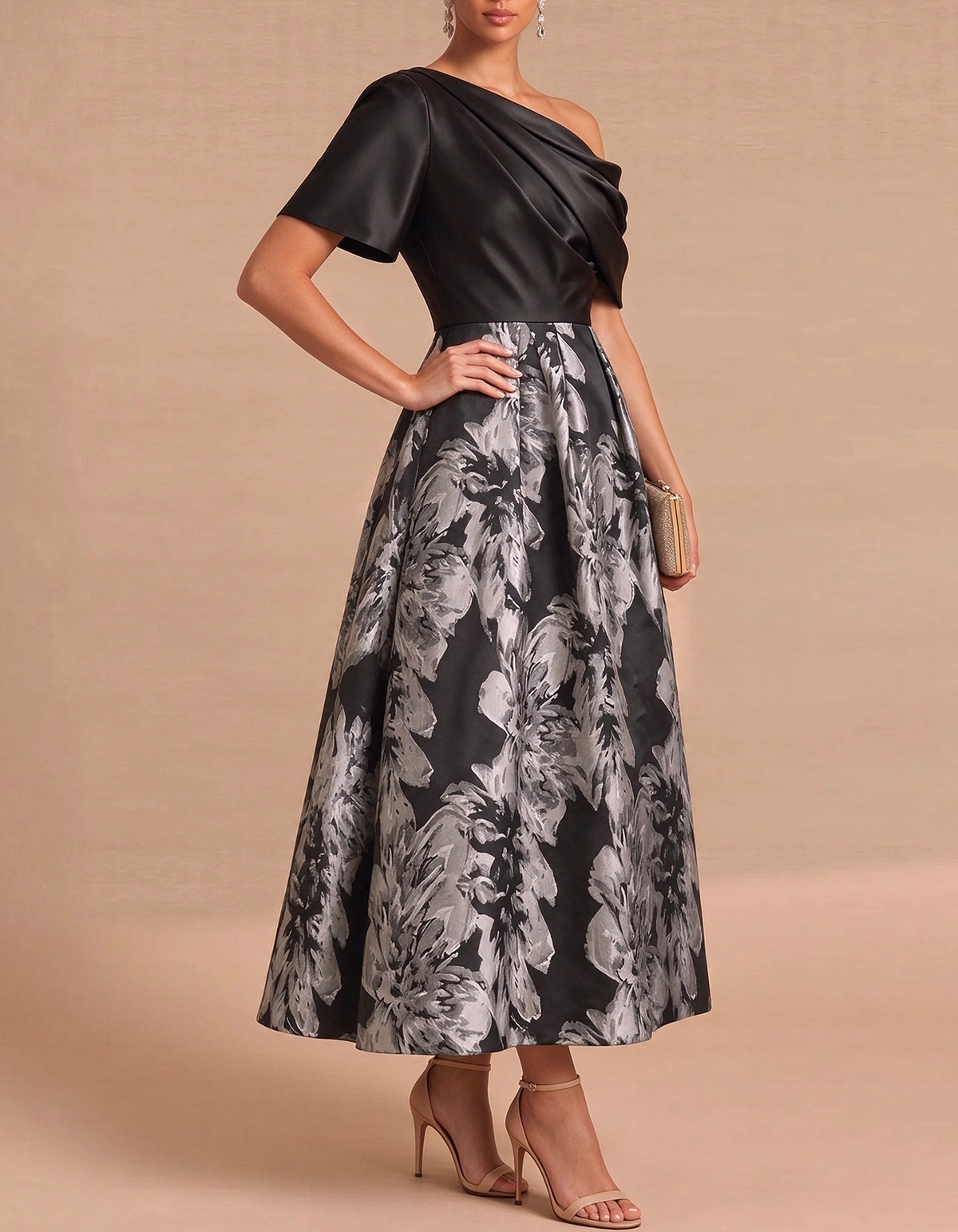 Rochie midi din satin jacquard floral, cu un umăr gol și drapaj
