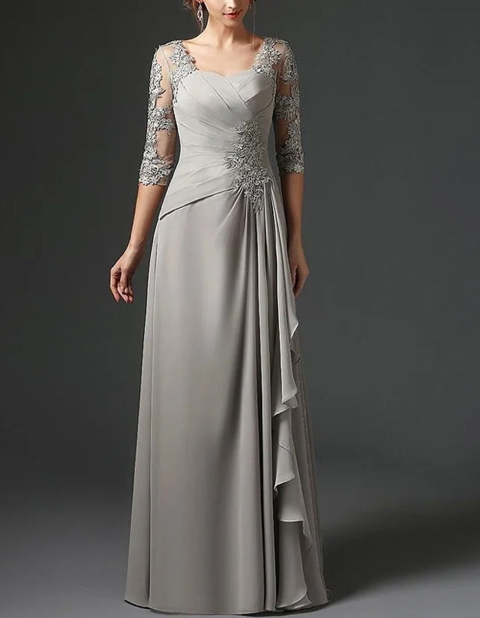 Maxikleid mit quadratischem Kragen und einfarbiger Spitze