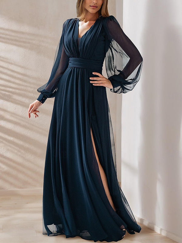Abito lungo in chiffon blu scuro con maniche lunghe