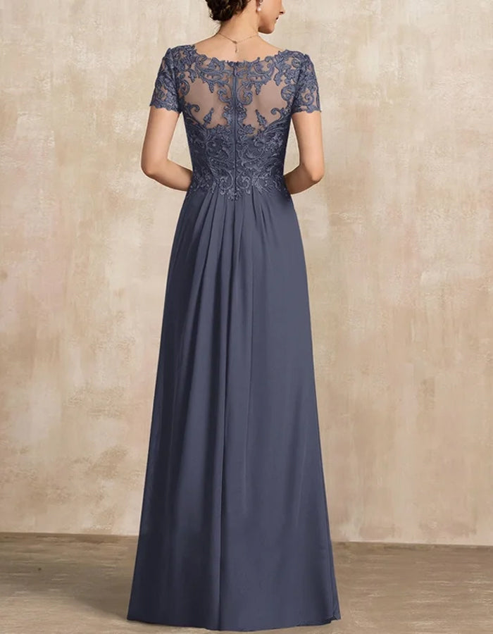 Robe de soirée bleu marine à col en V brodée de dentelle