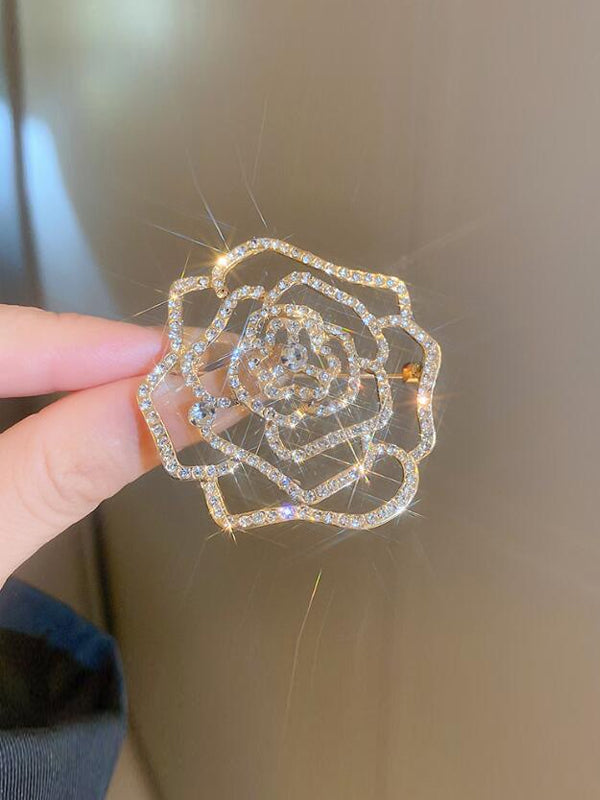 Heart Tassel Brooch