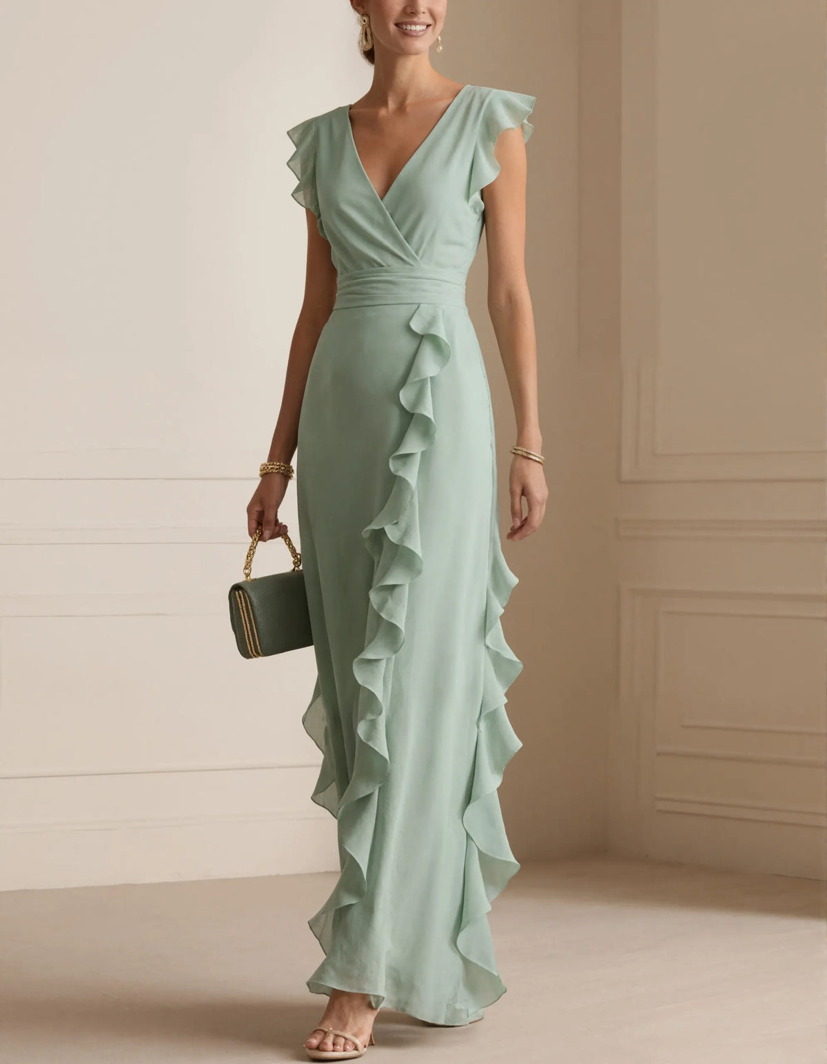Anmutiges mintgrünes Chiffonkleid mit Rüschenärmeln und drapiertem Rock  