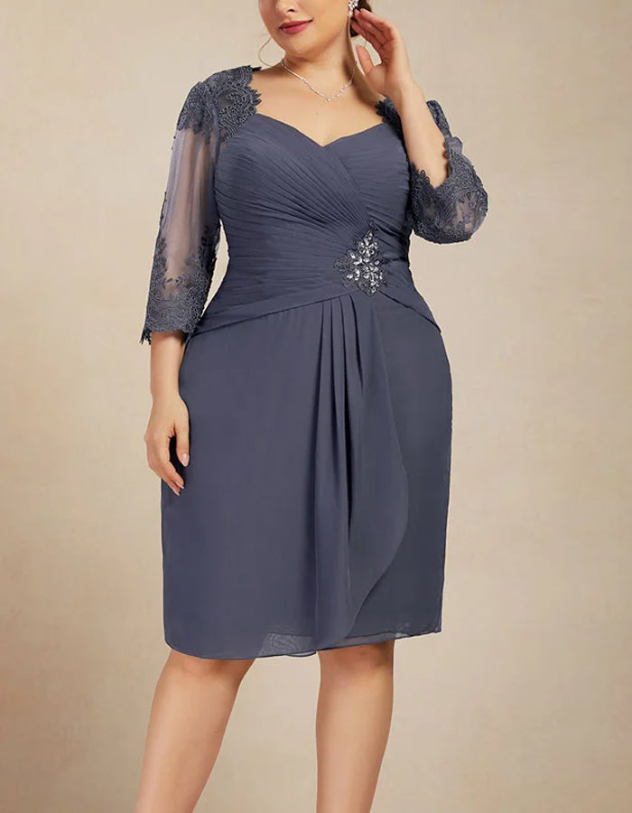 Taille aansluitend chiffon midi-jurk pak
