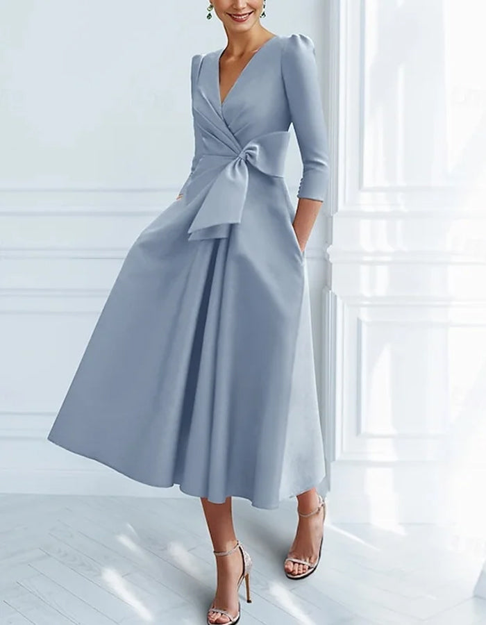 Vestido Midi de Satén con Lazo y Cuello en V de Color Liso