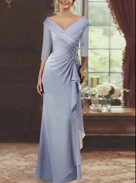 Vestido Maxi Assimétrico com Pregas e Cauda de Peixe em Cor Sólida