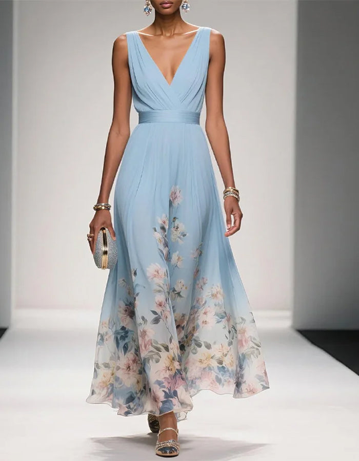 Vestido de gasa azul claro romántico con dobladillo floral y escote en V pronunciado