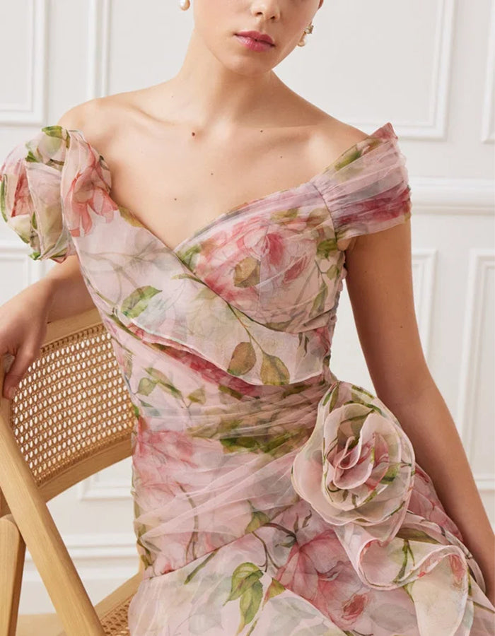 Romantische roze bloemen organza jurk met off-shoulder ruches